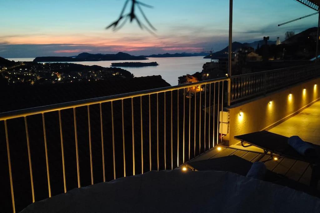 Kate'S Studio With An Amazing View Lägenhet Dubrovnik Exteriör bild